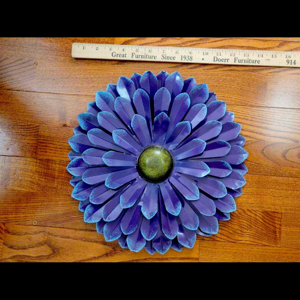 Purple Flower Decor - Picture 2 of 5